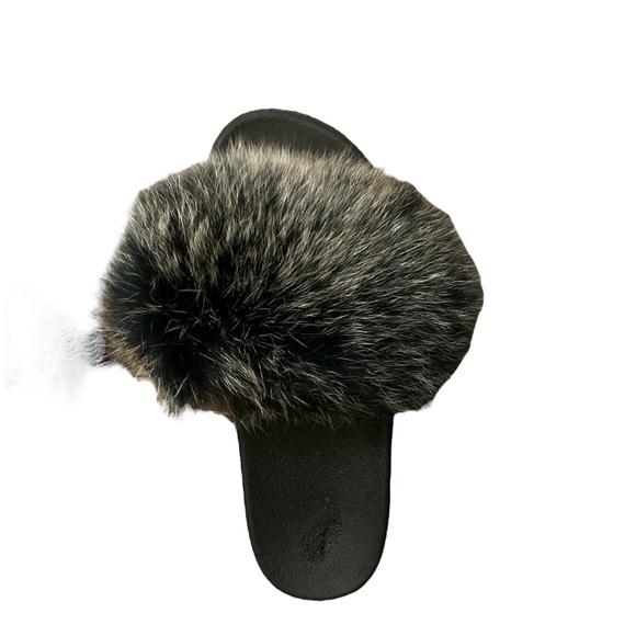 BLACK FUZZY SLIP ON SANDALS SIZE 8 FROM NORDSTROM PRELOVED & FLAWLESS - Picture 4 of 5